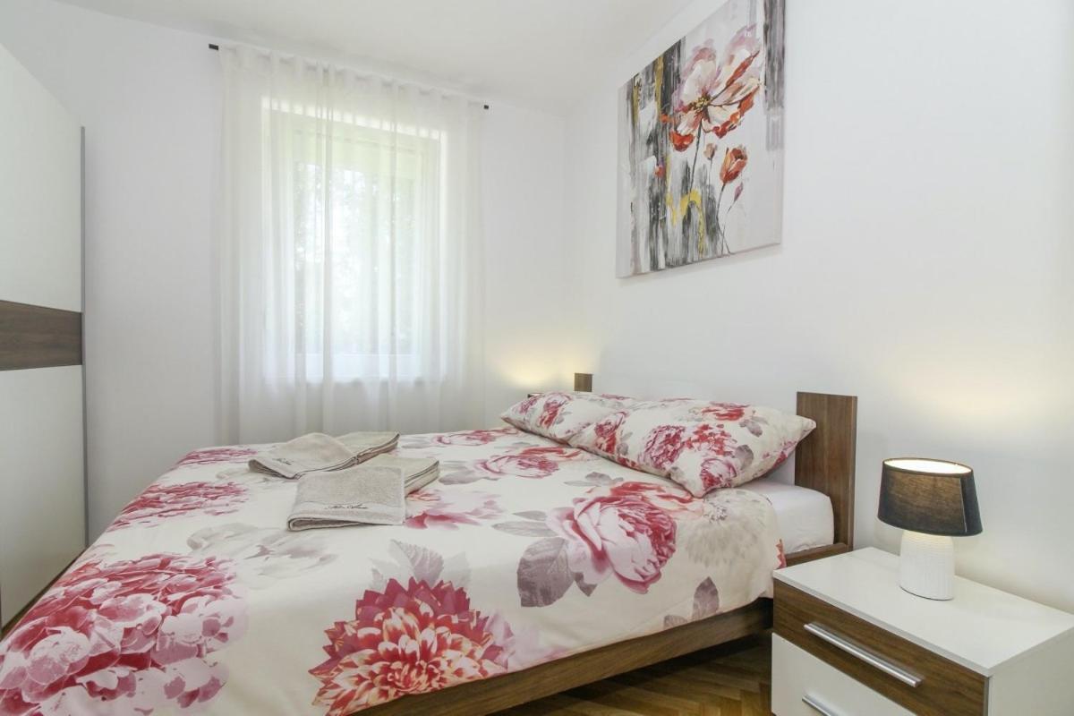 Roana In Porec - Istrien Exterior photo